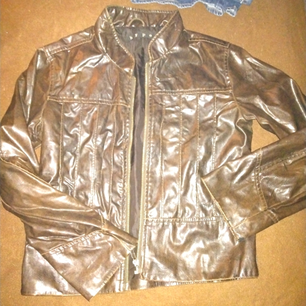 Light weight jacket